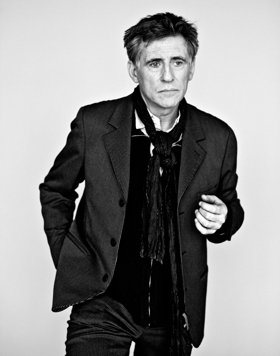 GABRIEL_BYRNE_RAINER_HOSCH_01